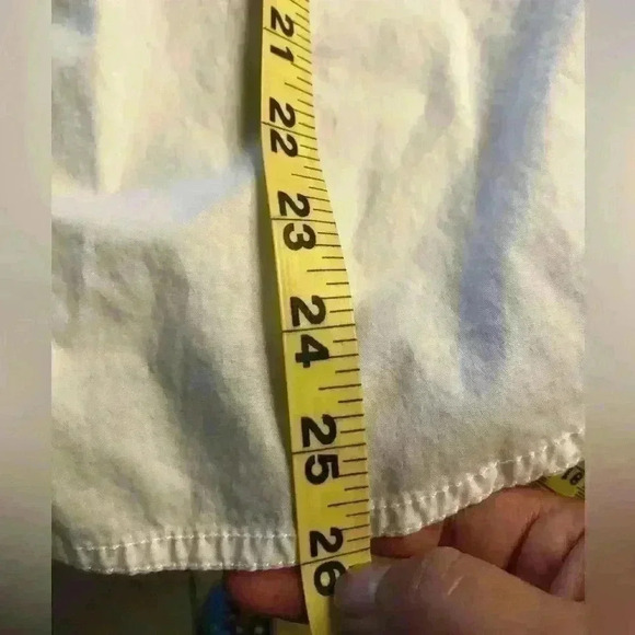 St John's Bay 3/4 Sleeve White Button Down Career Shirt Women Medium Petite - Picture 6 of 8